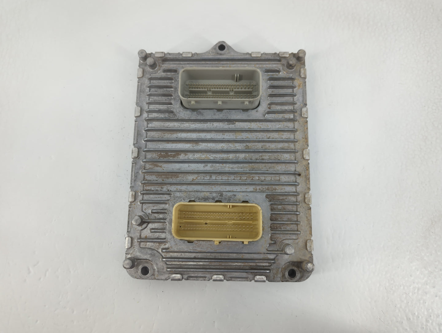 2016 Chrysler Town & Country PCM Engine Control Computer ECU ECM PCU OEM P/N:P68243295AA Fits Fits 2017 2018 2019 2020 OEM U