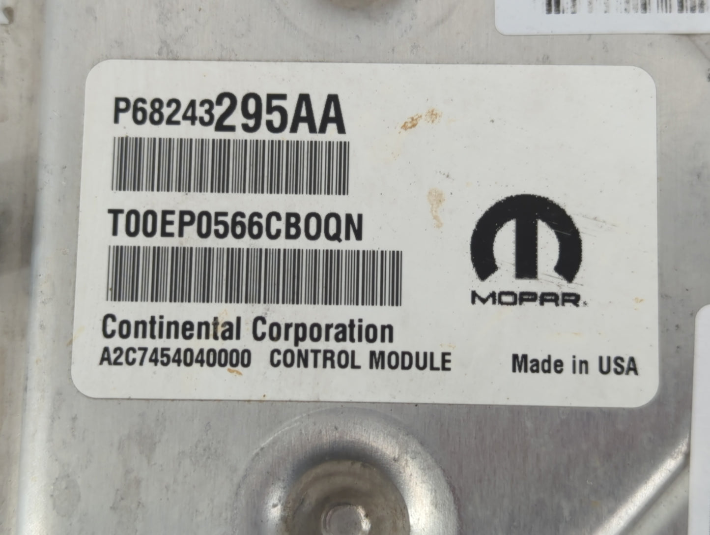 2016 Chrysler Town & Country PCM Engine Control Computer ECU ECM PCU OEM P/N:P68243295AA Fits Fits 2017 2018 2019 2020 OEM U