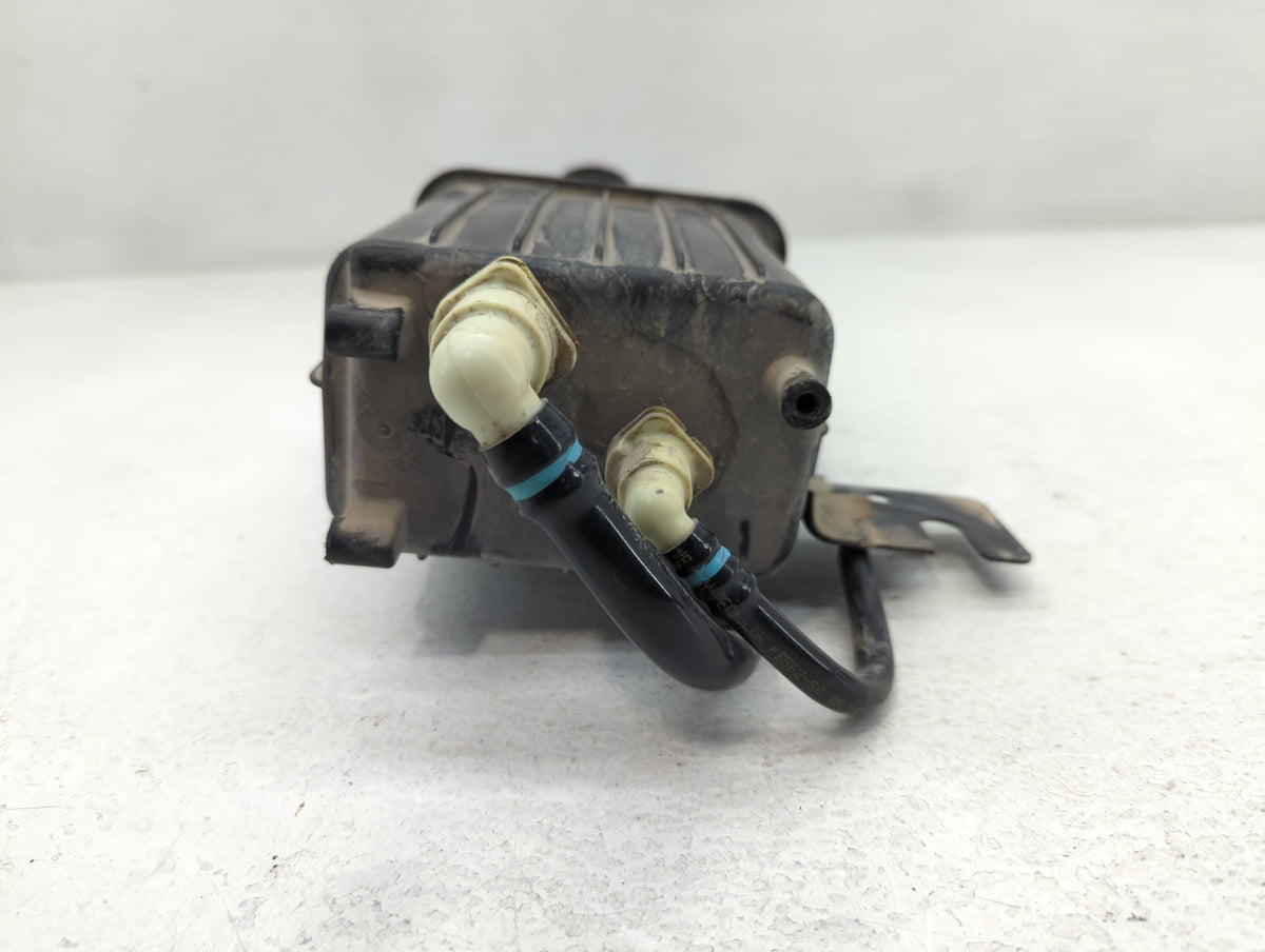 2016 Chrysler Town & Country Fuel Vapor Charcoal Canister 773767 - Oemusedautoparts1.com