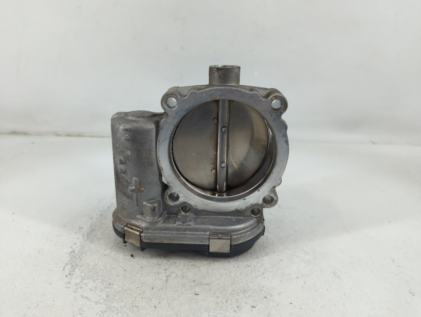 2011-2016 Chrysler Town & Country Throttle Body P/N:0 280 750 570 05184349AC Fits OEM Used Auto Parts - Oemusedautoparts1.co