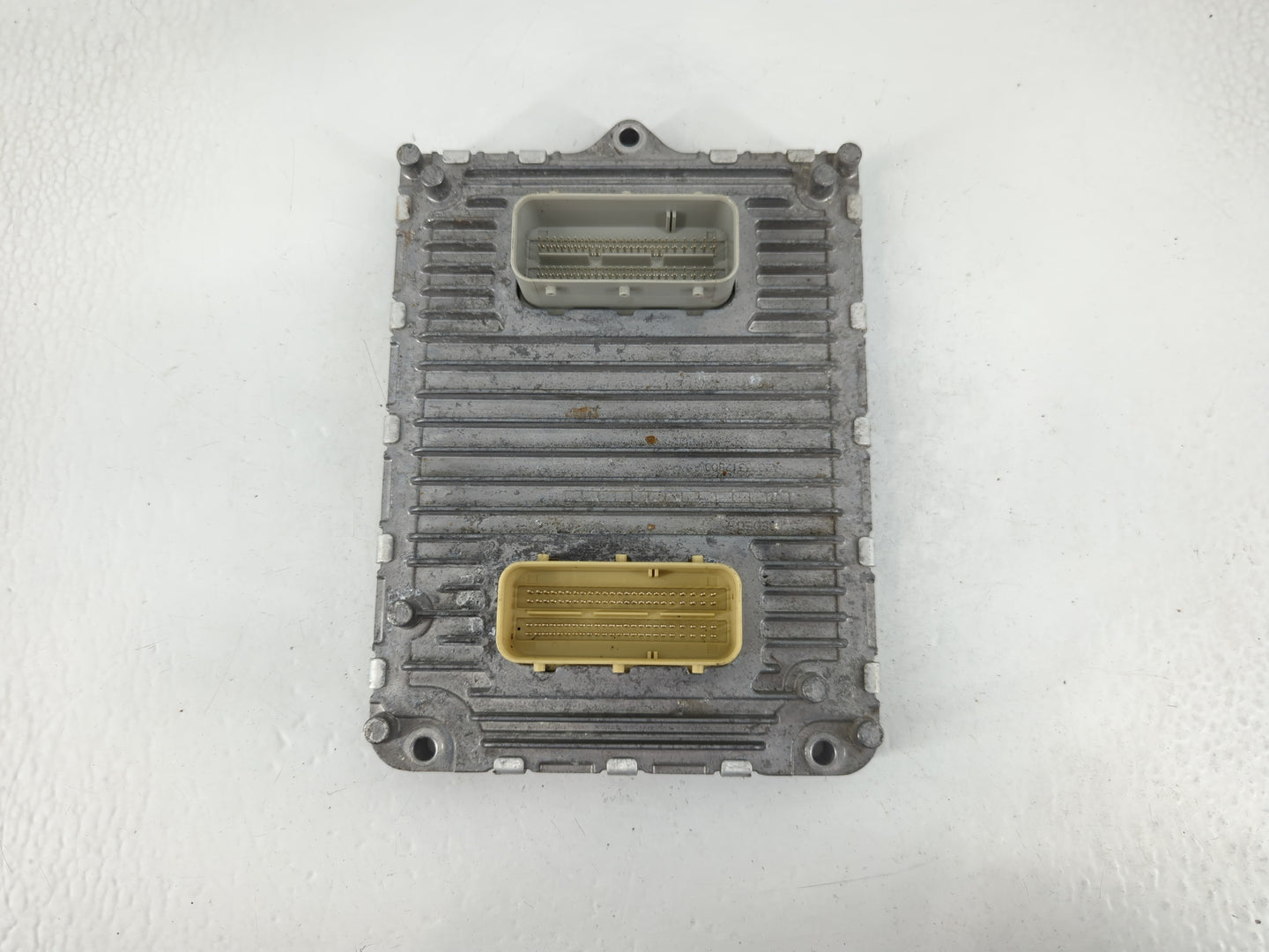 2016 Chrysler Town & Country PCM Engine Control Computer ECU ECM PCU OEM P/N:P68243295AA Fits Fits 2017 2018 2019 2020 OEM U