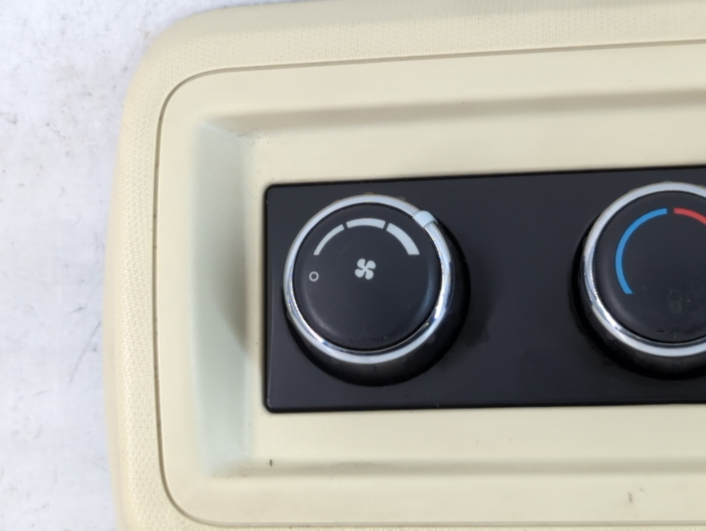 2011-2016 Chrysler Town & Country Climate Control Module Temperature AC/Heater Replacement P/N:55111810AD Fits OEM Used Auto