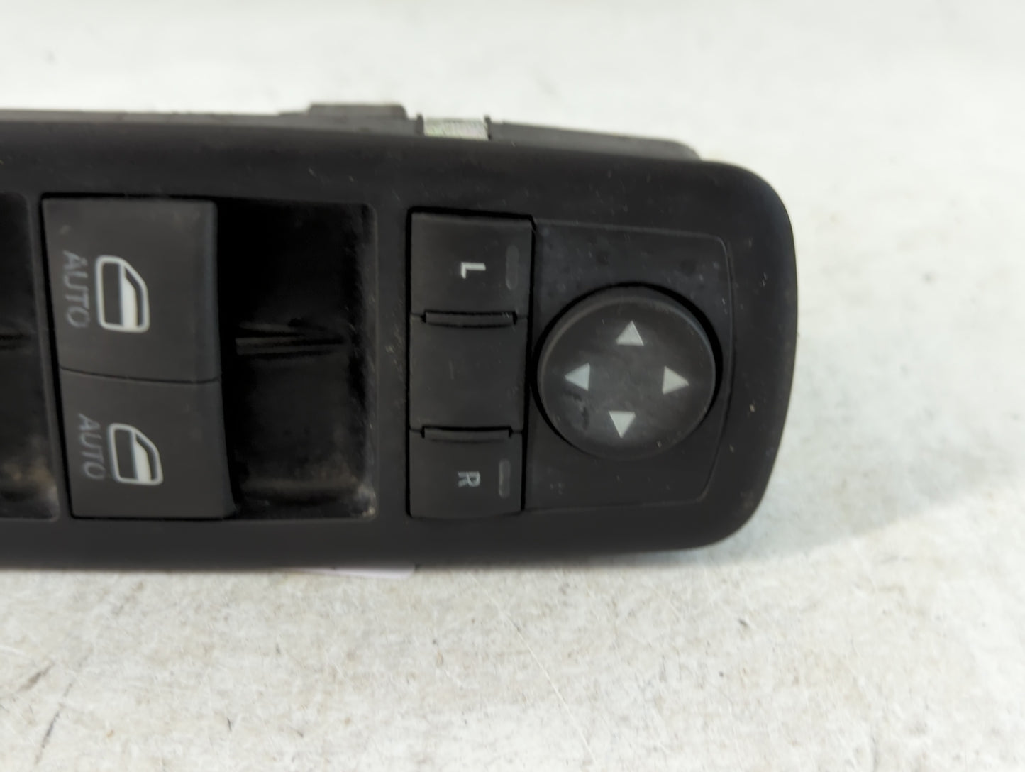 2012-2016 Chrysler Town & Country Master Power Window Switch Replacement Driver Side Left Fits OEM Used Auto Parts - Oemused