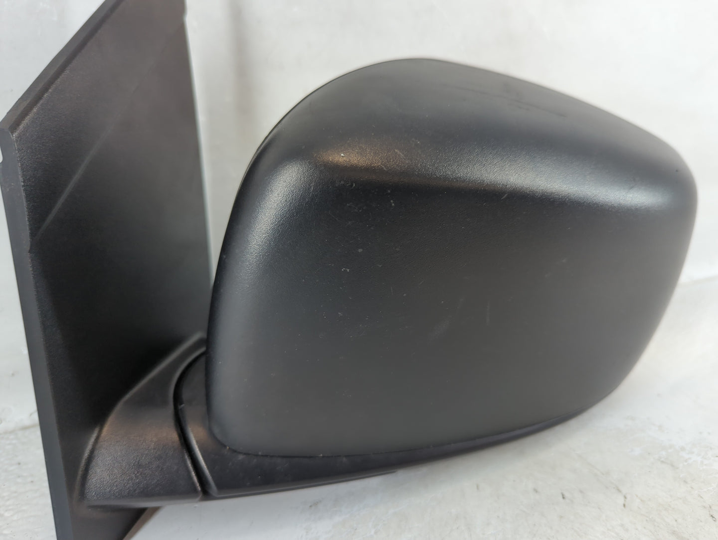 2016 Dodge Caravan Driver Side View Mirror - Left Door Mirror OEM Used - Oemusedautoparts1.com