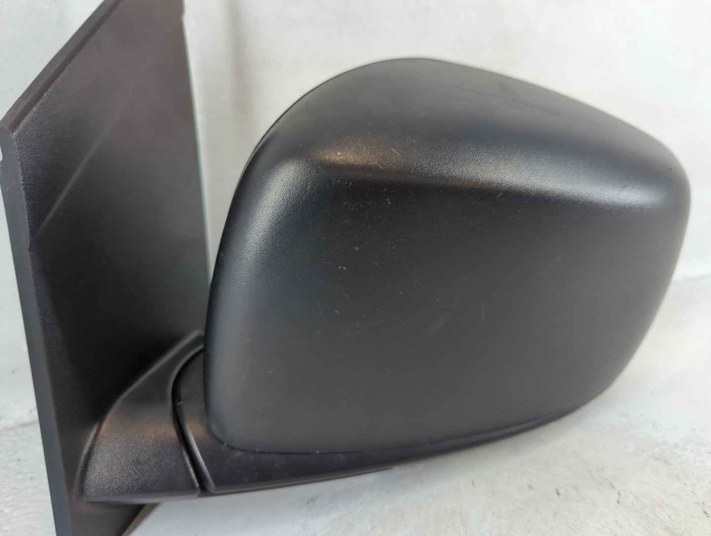 2016 Dodge Caravan Driver Side View Mirror - Left Door Mirror OEM Used - Oemusedautoparts1.com