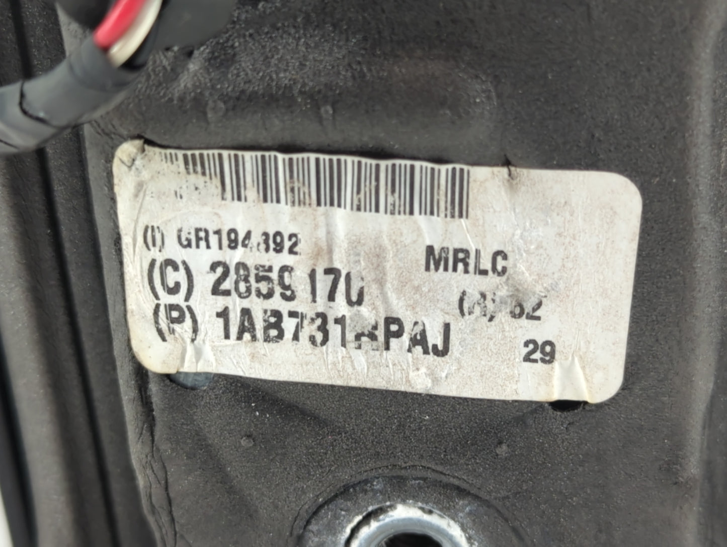 2016 Dodge Caravan Driver Side View Mirror - Left Door Mirror OEM Used - Oemusedautoparts1.com