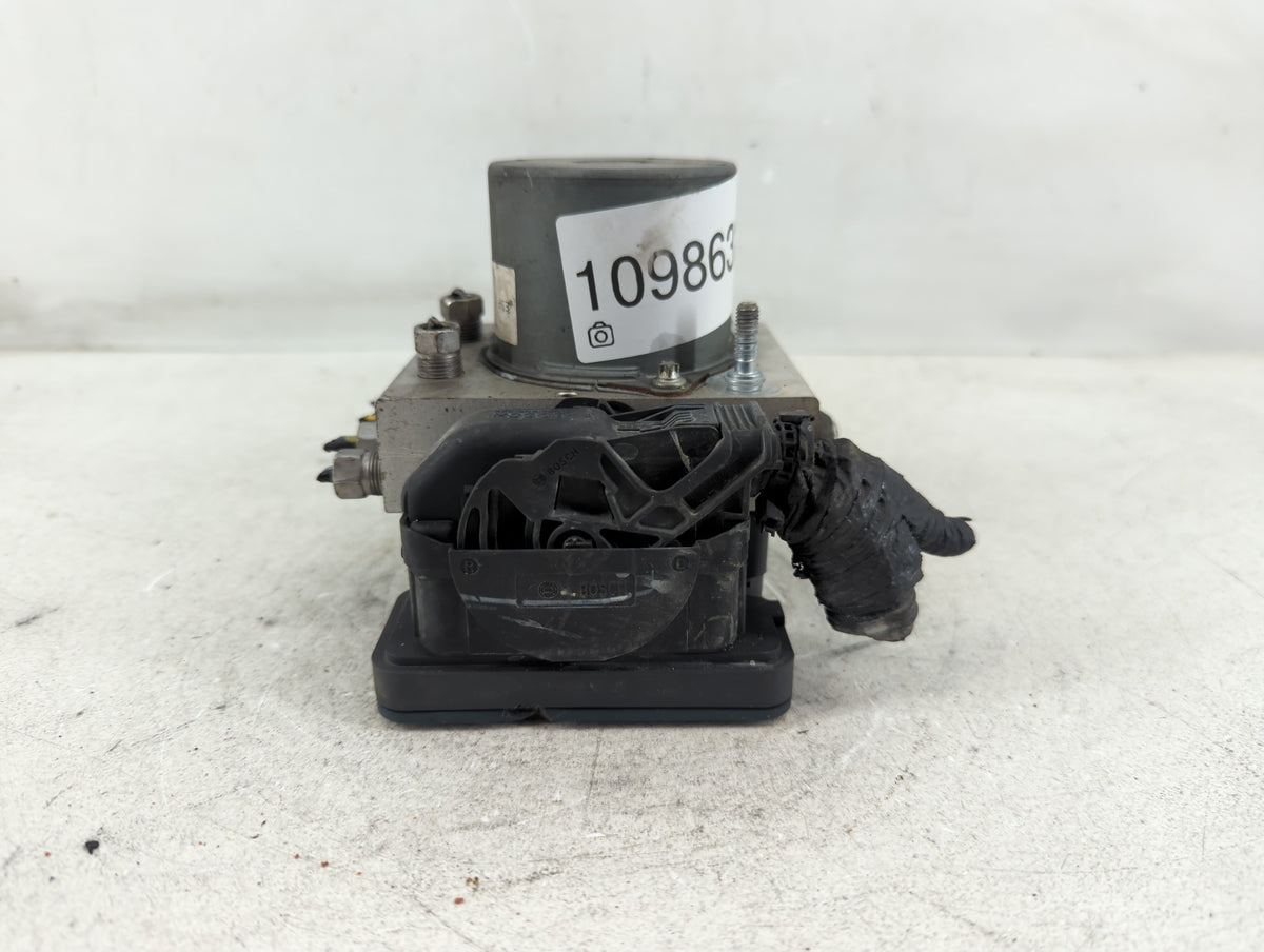 2016 Dodge Caravan Anti-Lock Brake ABS Pump Module Actuator OEM P/N:P68183803AC Fits Fits 2015 2017 2018 2019 2020 OEM Used 