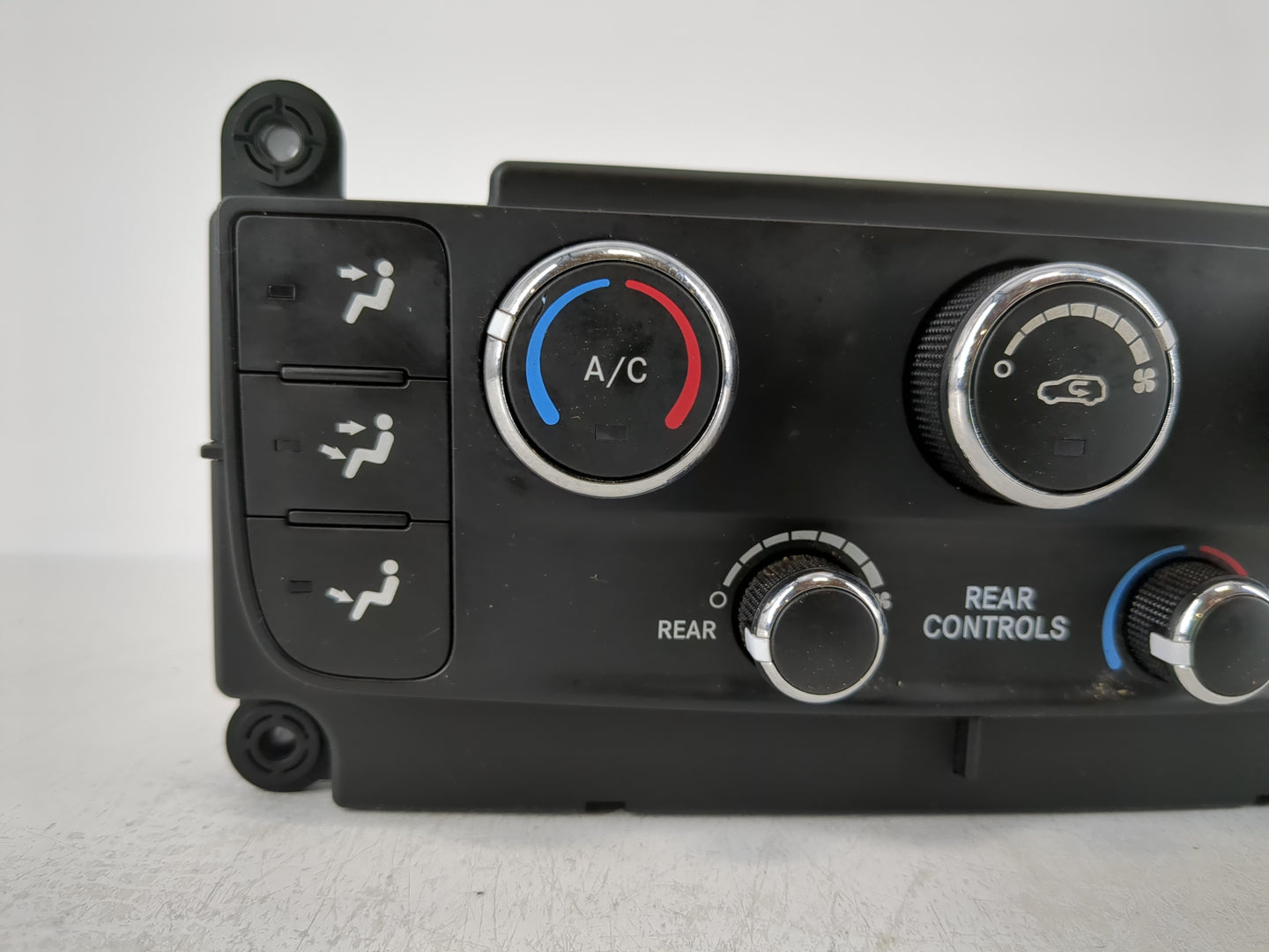 2016 Dodge Caravan Climate Control Module Temperature AC/Heater Replacement P/N:P55111240AJ Fits OEM Used Auto Parts - Oemus