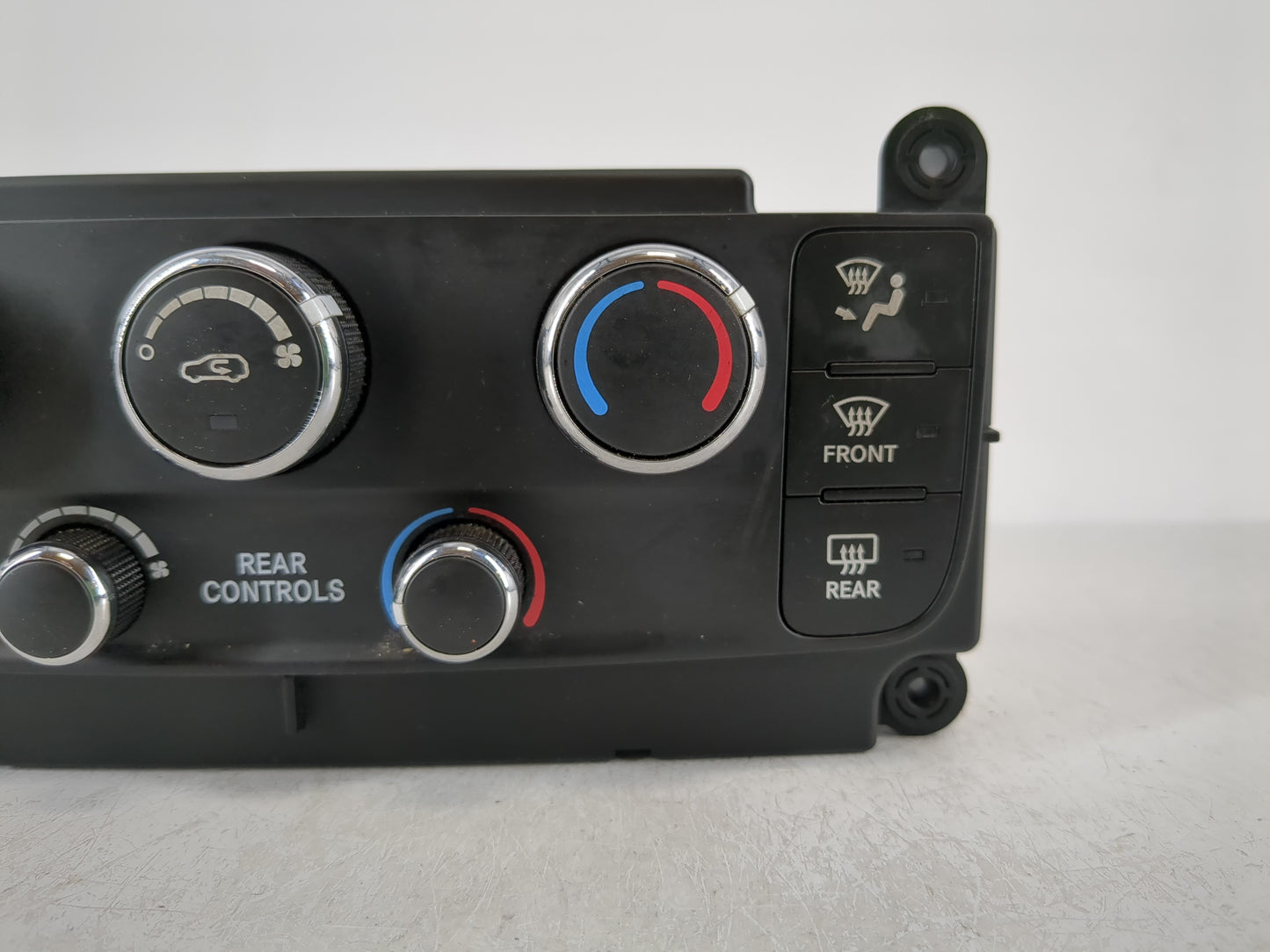 2016 Dodge Caravan Climate Control Module Temperature AC/Heater Replacement P/N:P55111240AJ Fits OEM Used Auto Parts - Oemus