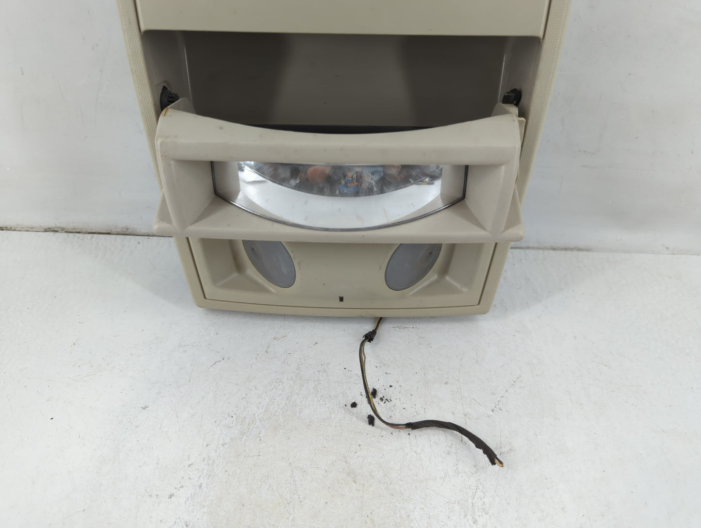 2016 Dodge Caravan Overhead Roof Console 1112193 - Oemusedautoparts1.com