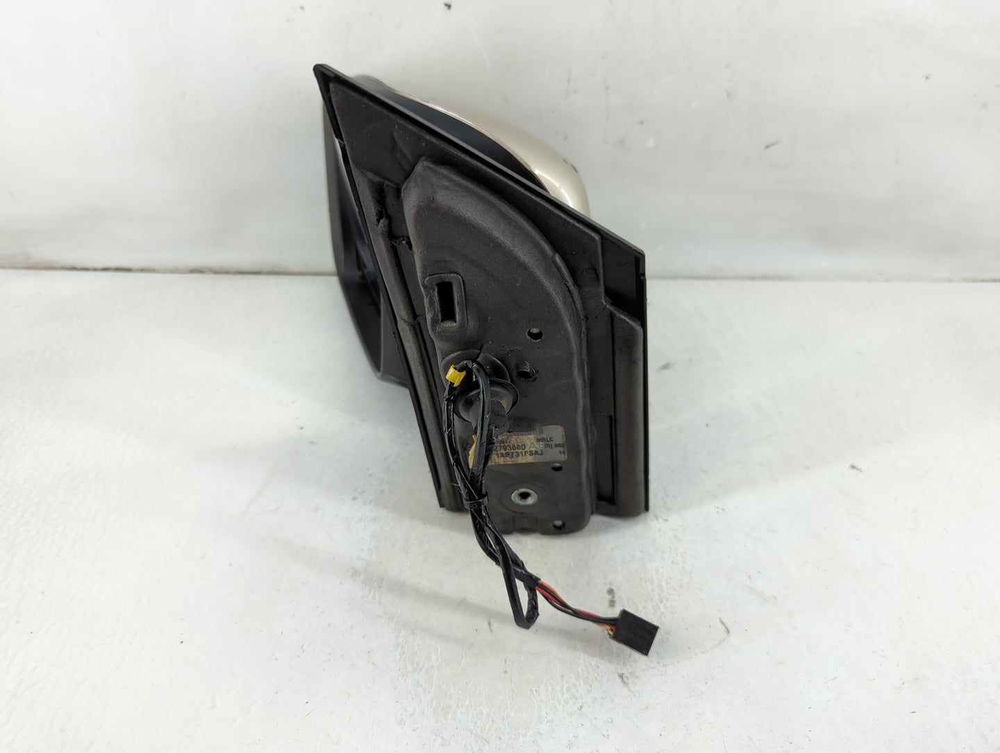 2016 Dodge Caravan Driver Side View Mirror - Left Door Mirror OEM Used - Oemusedautoparts1.com