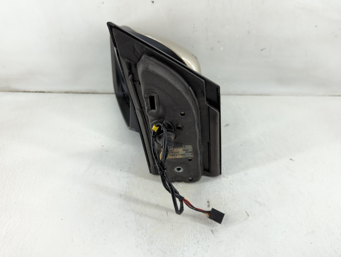2016 Dodge Caravan Driver Side View Mirror - Left Door Mirror OEM Used - Oemusedautoparts1.com
