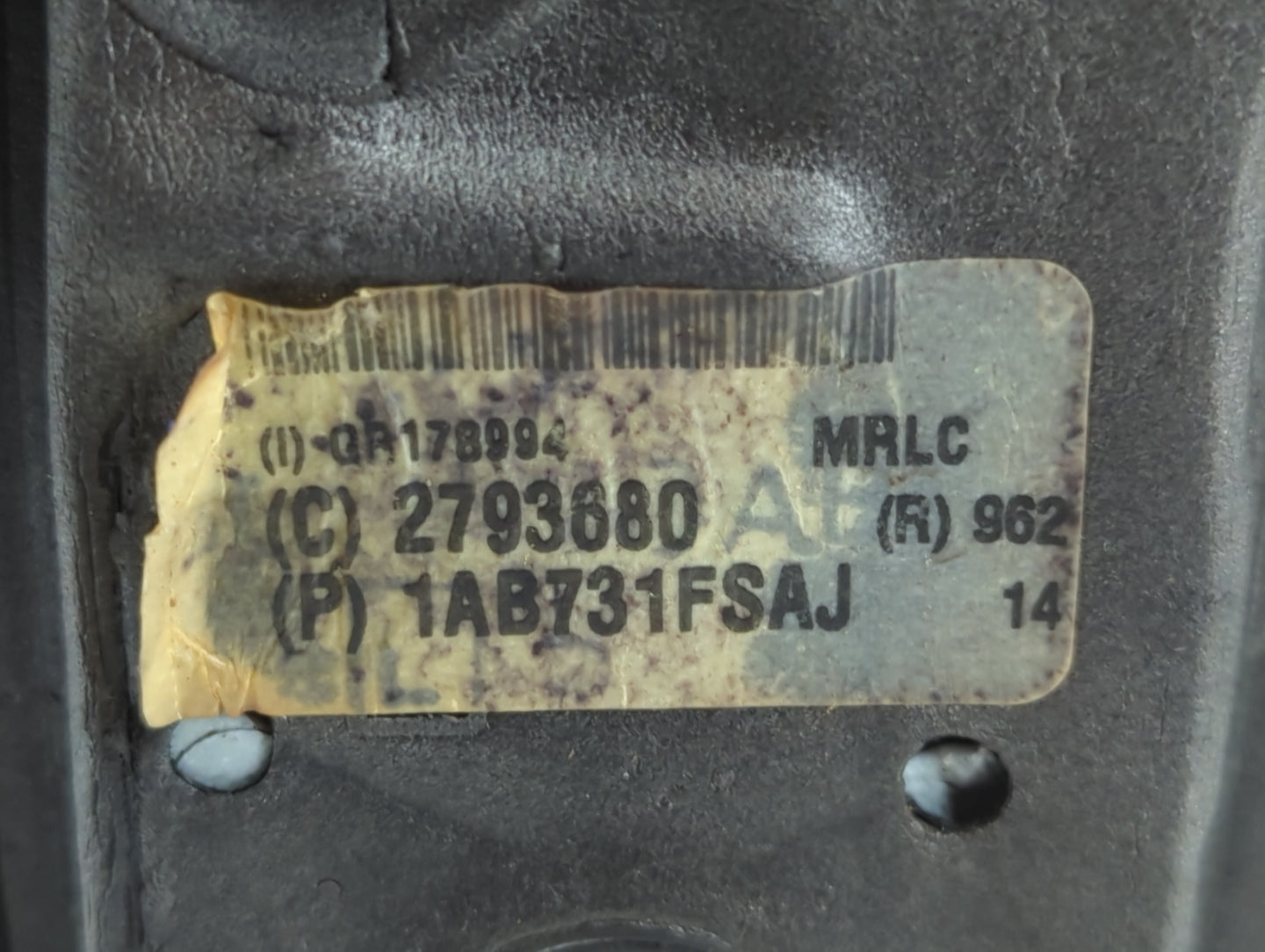 2016 Dodge Caravan Driver Side View Mirror - Left Door Mirror OEM Used - Oemusedautoparts1.com