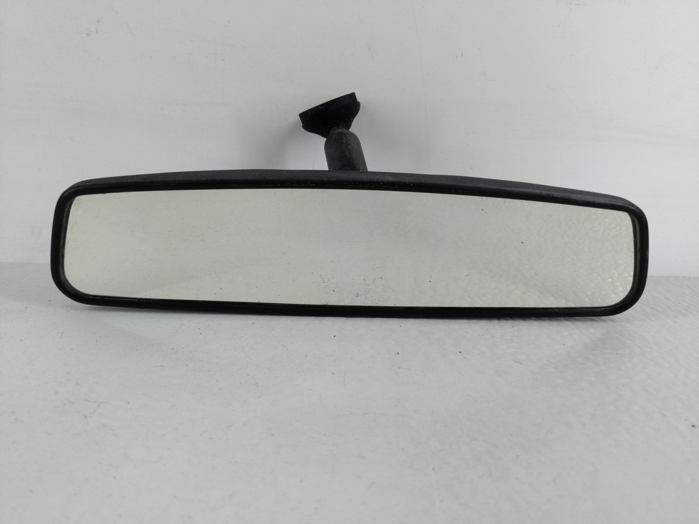 2016 Dodge Caravan Interior Rear View Mirror Replacement OEM P/N:E8011083 Fits OEM Used Auto Parts - Oemusedautoparts1.com