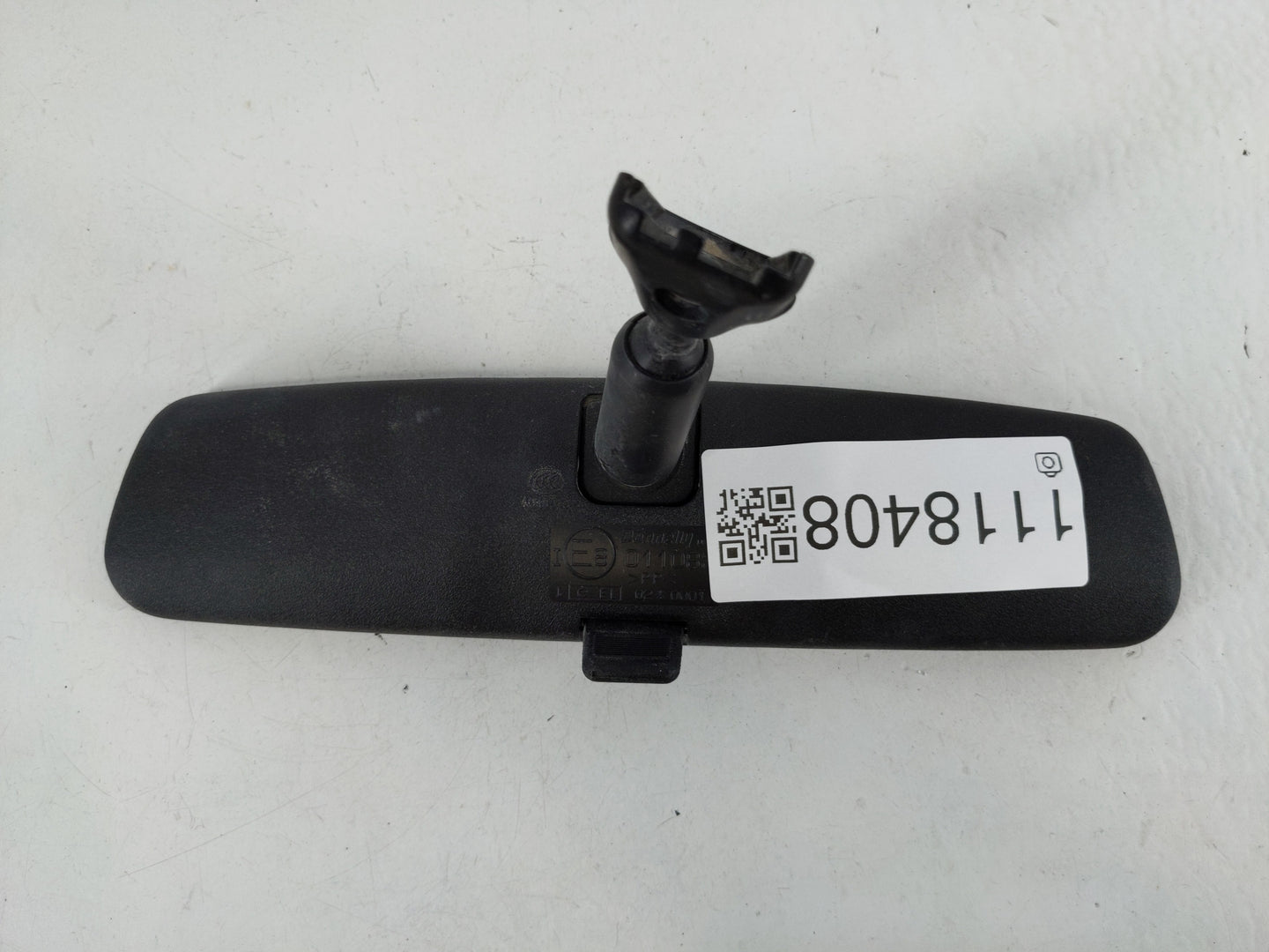 2016 Dodge Caravan Interior Rear View Mirror Replacement OEM P/N:E8011083 Fits OEM Used Auto Parts - Oemusedautoparts1.com
