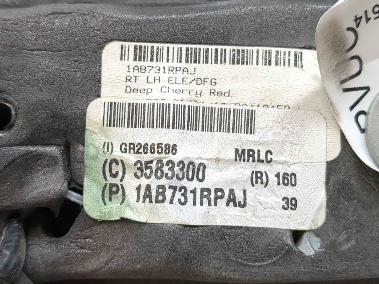 2016 Dodge Caravan Driver Side View Mirror - Left Door Mirror OEM Used - Oemusedautoparts1.com