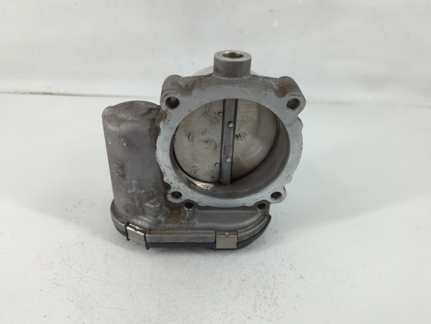 2016 Dodge Caravan Throttle Body P/N:05184349AC Fits Fits 2011 2012 2013 2014 2015 2017 2018 2019 2020 2021 2022 OEM Used Au