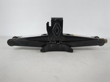 2016 Dodge Caravan Spare Scissor Car Jack - Oemusedautoparts1.com