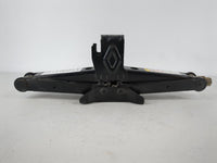 2016 Dodge Caravan Spare Scissor Car Jack - Oemusedautoparts1.com
