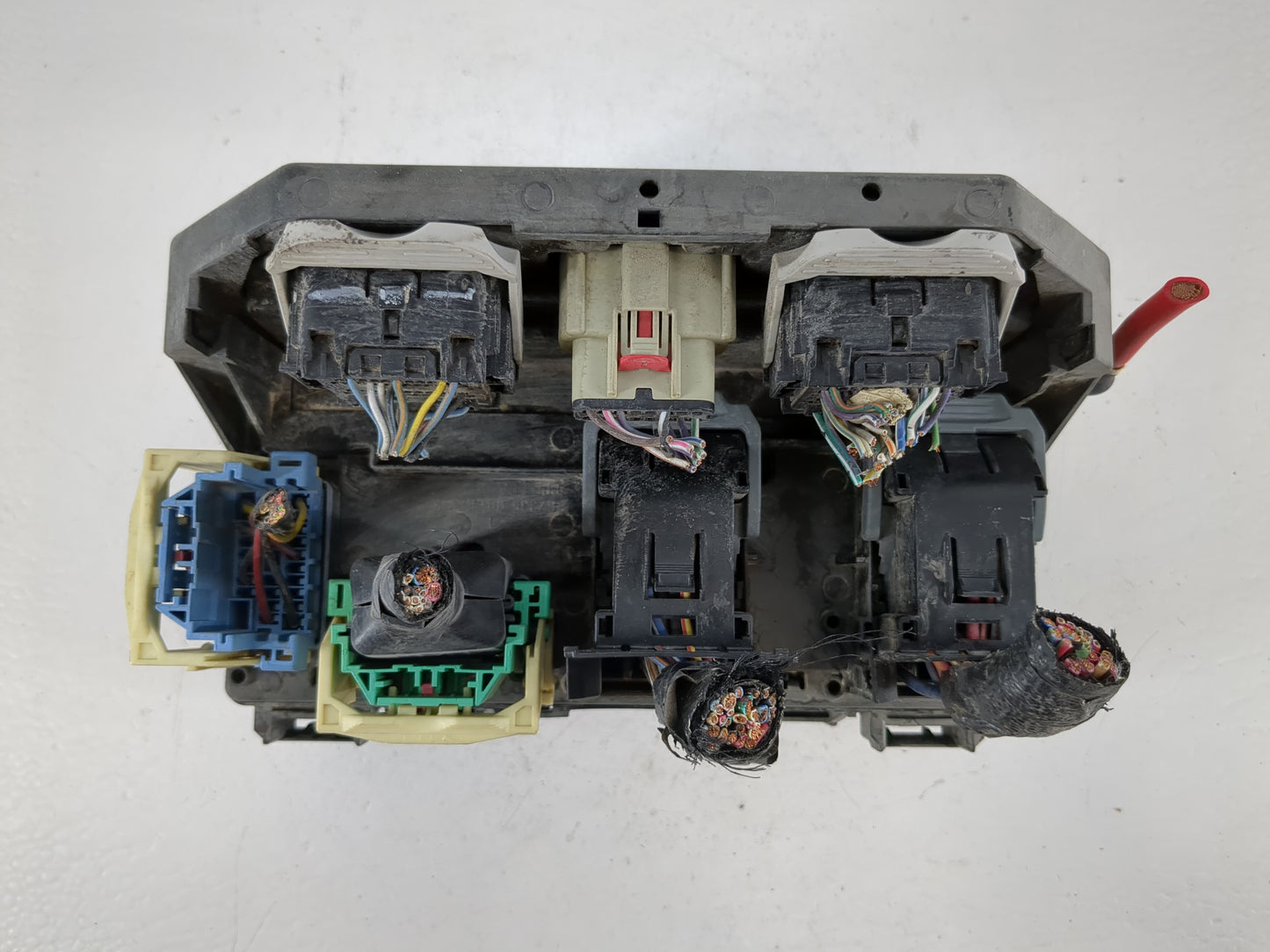 Dodge Caravan Fusebox Fuse Box Relay Module Tipm 68239606aa - Oemusedautoparts1.com