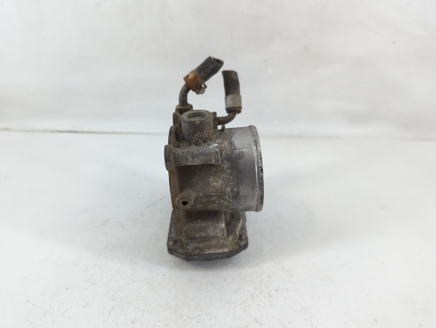 2016 Dodge Caravan Throttle Body P/N:35100-2E000 Fits Fits 2011 2012 2013 2014 2015 2017 2018 2019 2020 2021 2022 OEM Used A