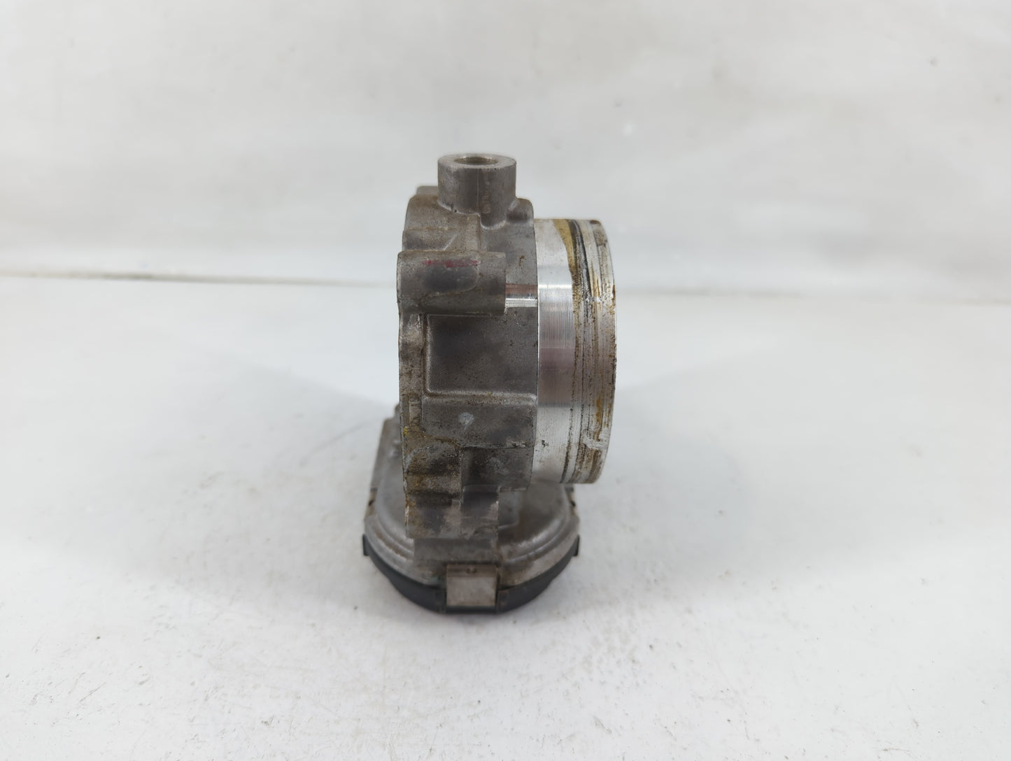 2016 Dodge Caravan Throttle Body P/N:05184349AC Fits Fits 2011 2012 2013 2014 2015 2017 2018 2019 2020 2021 2022 OEM Used Au