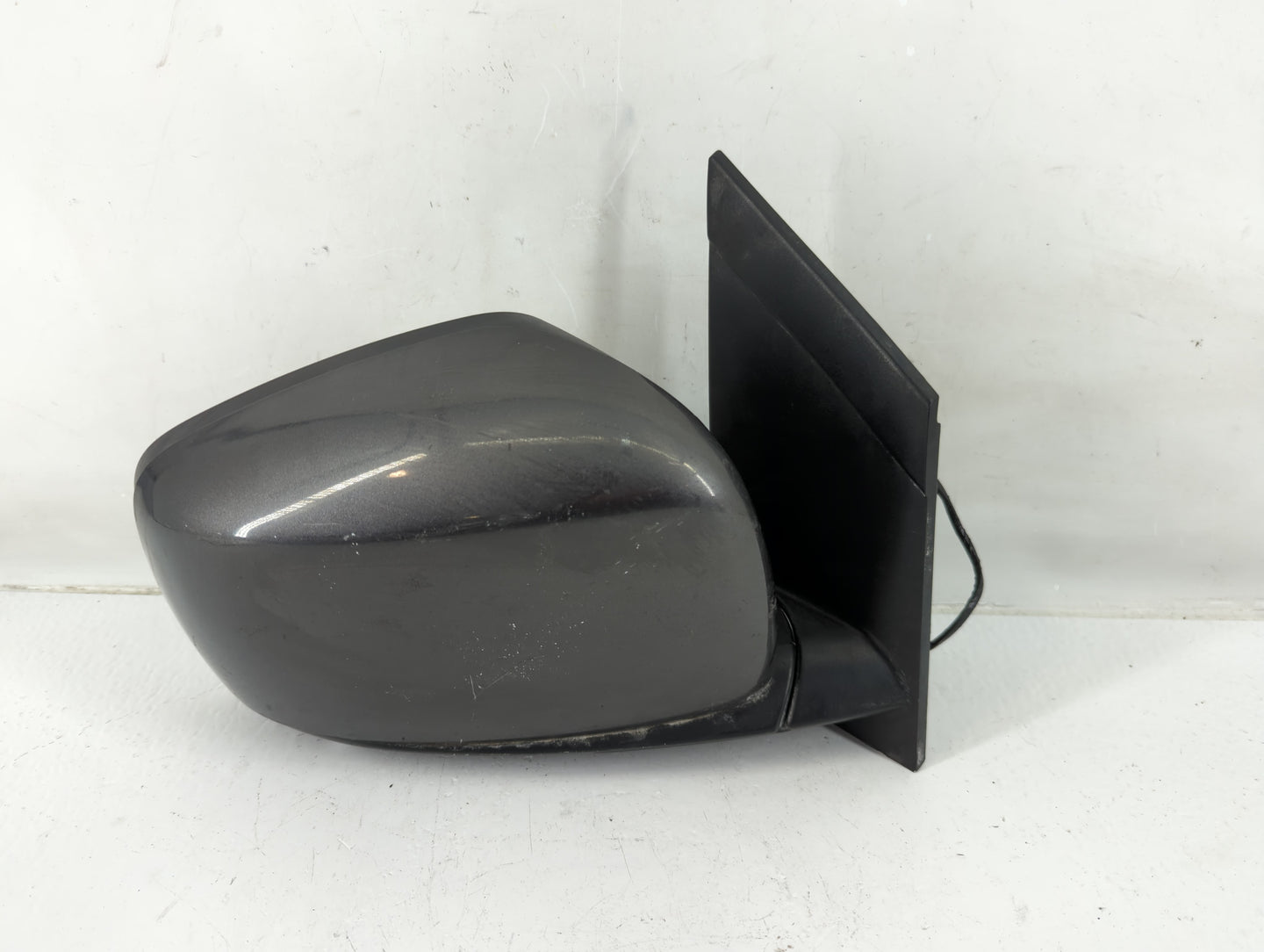 2016 Dodge Caravan Passenger Side View Mirror - Right Door Mirror OEM Used - Oemusedautoparts1.com