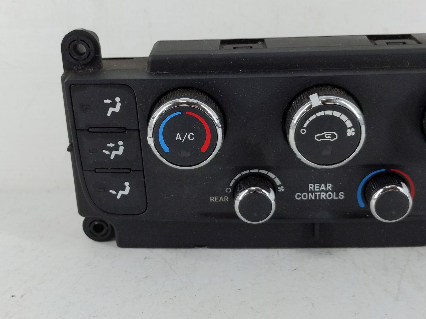 2016 Dodge Caravan Climate Control Module Temperature AC/Heater Replacement P/N:P55111240AI Fits OEM Used Auto Parts - Oemus