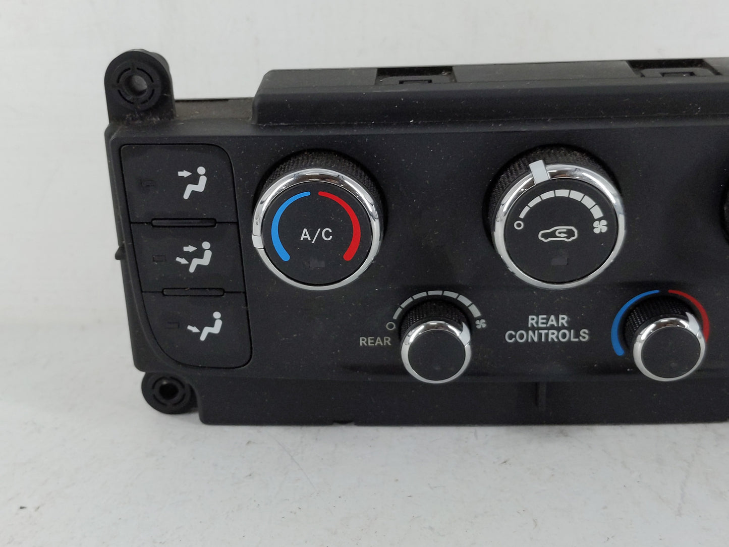 2016 Dodge Caravan Climate Control Module Temperature AC/Heater Replacement P/N:P55111240AI Fits OEM Used Auto Parts - Oemus