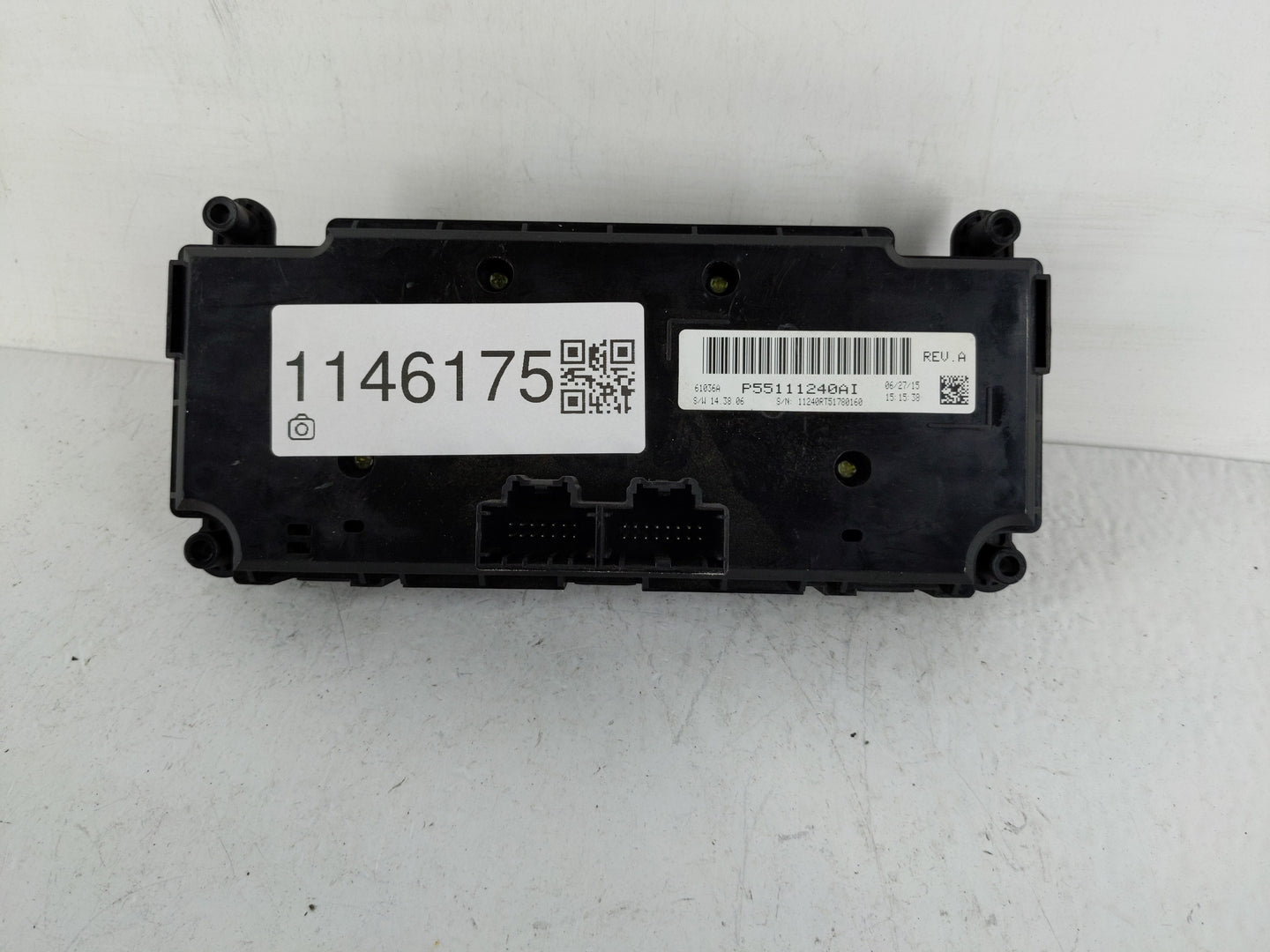 2016 Dodge Caravan Climate Control Module Temperature AC/Heater Replacement P/N:P55111240AI Fits OEM Used Auto Parts - Oemus