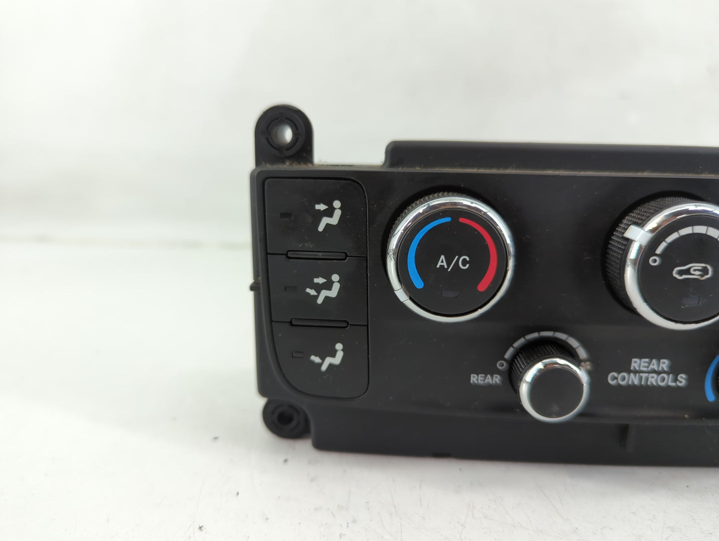 2016 Dodge Caravan Climate Control Module Temperature AC/Heater Replacement P/N:P55111240AI Fits OEM Used Auto Parts - Oemus