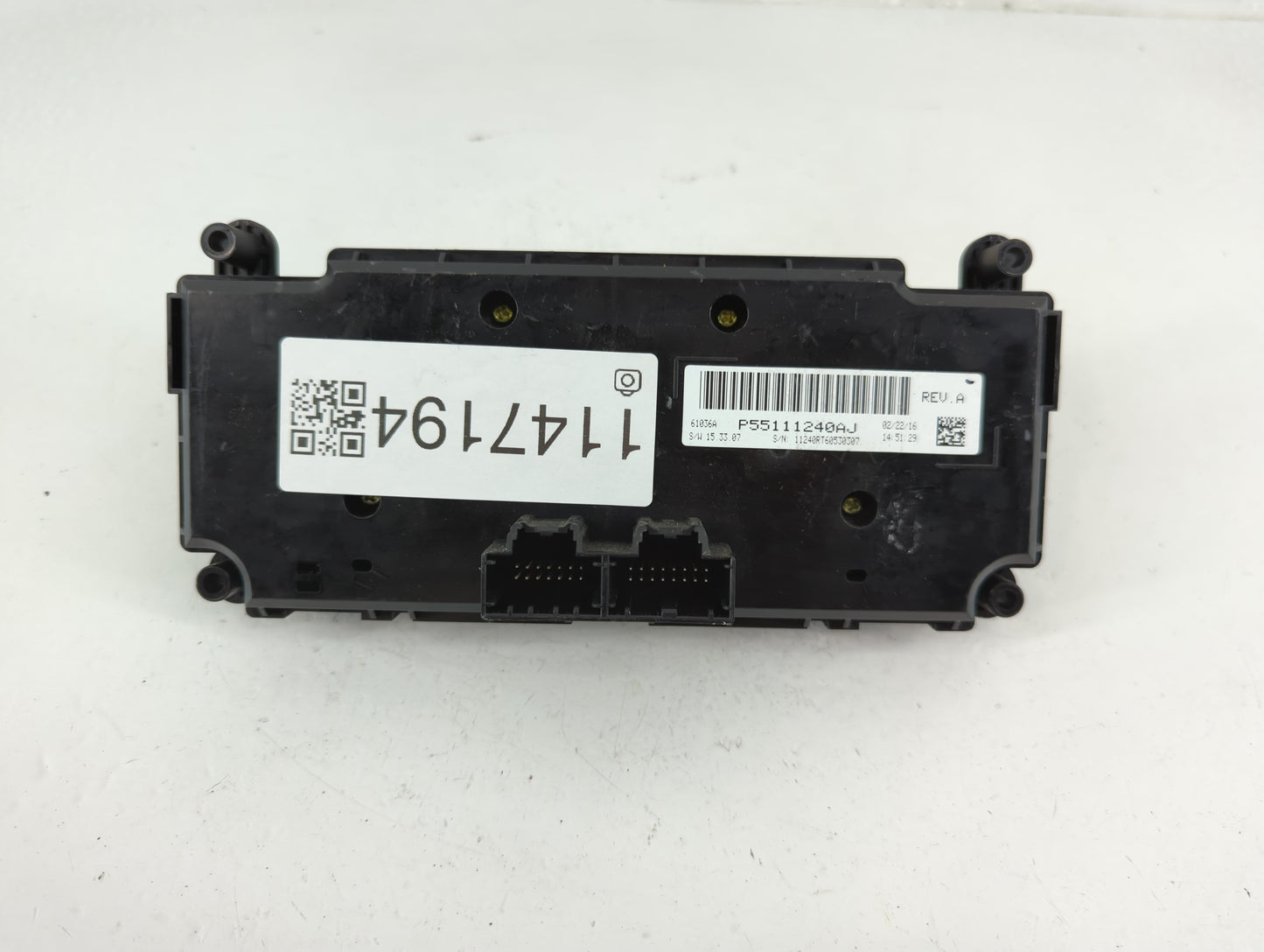 2016 Dodge Caravan Climate Control Module Temperature AC/Heater Replacement P/N:P55111240AJ Fits OEM Used Auto Parts - Oemus