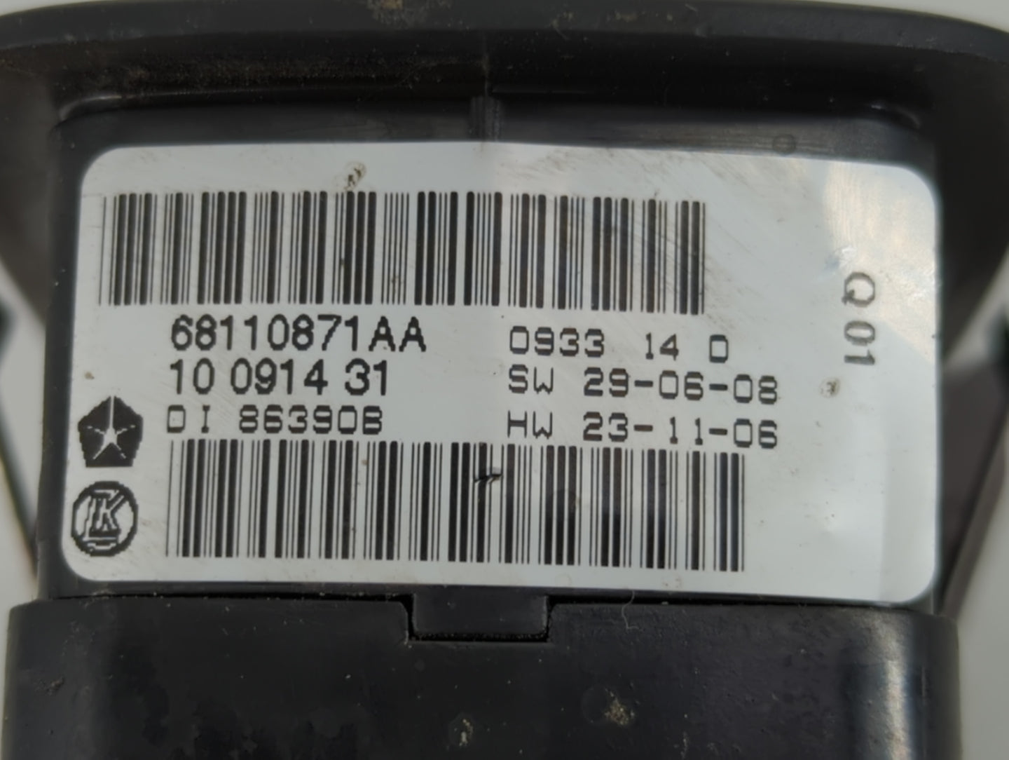 2016 Dodge Caravan Master Power Window Switch Replacement Driver Side Left P/N:68110871AA Fits Fits 2012 2013 2014 2015 OEM 