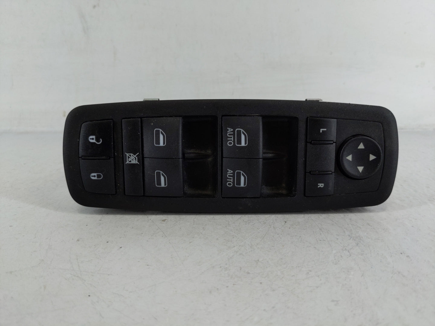 2016 Dodge Caravan Master Power Window Switch Replacement Driver Side Left P/N:68620454AA Fits OEM Used Auto Parts - Oemused