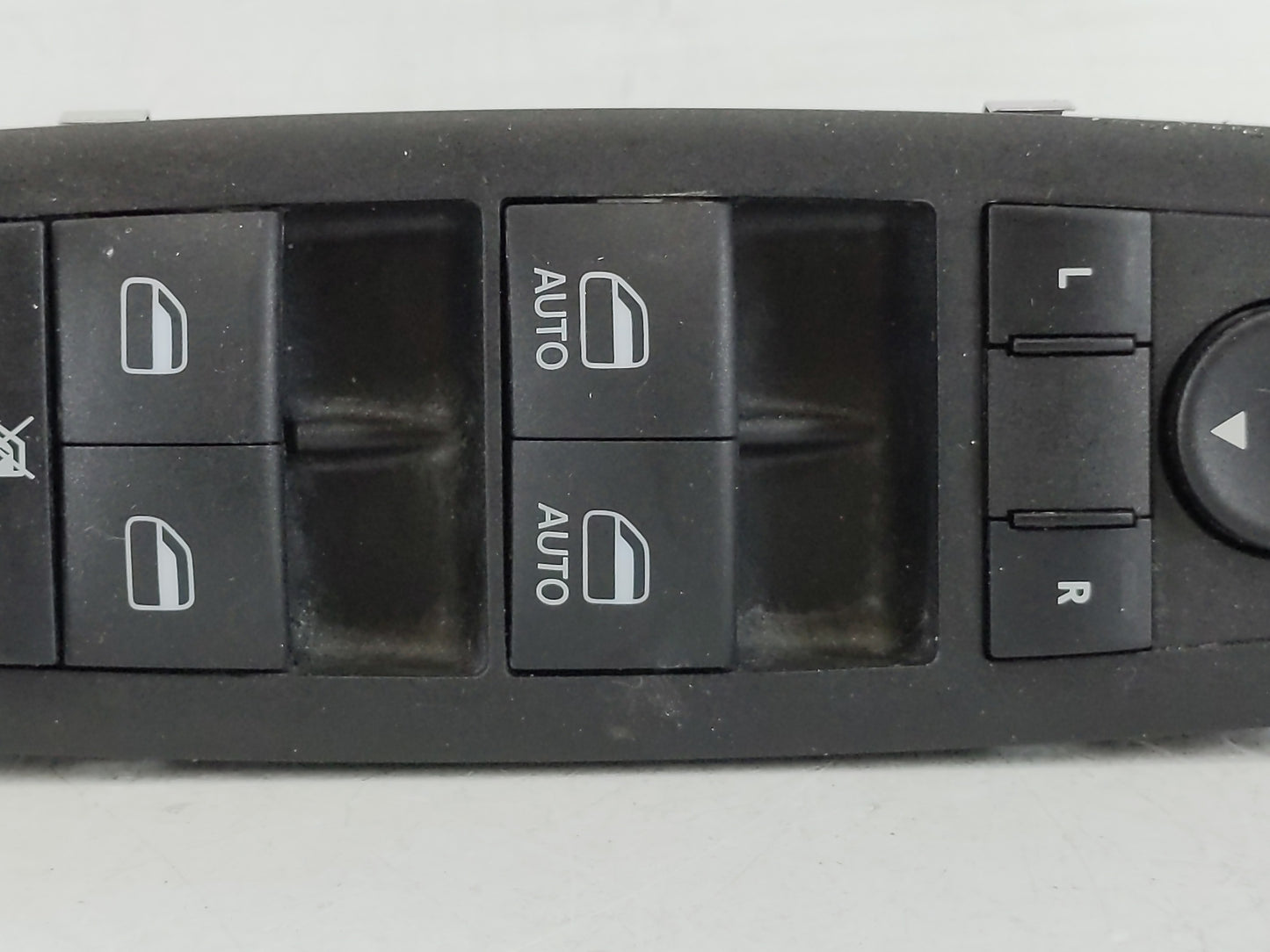 2016 Dodge Caravan Master Power Window Switch Replacement Driver Side Left P/N:68620454AA Fits OEM Used Auto Parts - Oemused