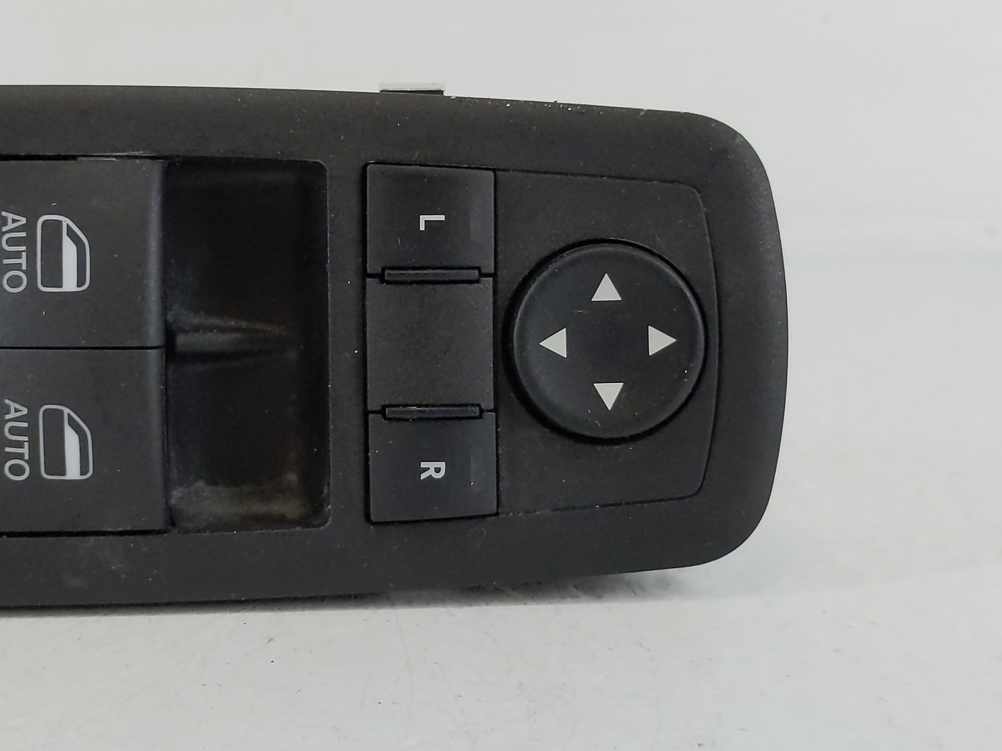 2016 Dodge Caravan Master Power Window Switch Replacement Driver Side Left P/N:68620454AA Fits OEM Used Auto Parts - Oemused