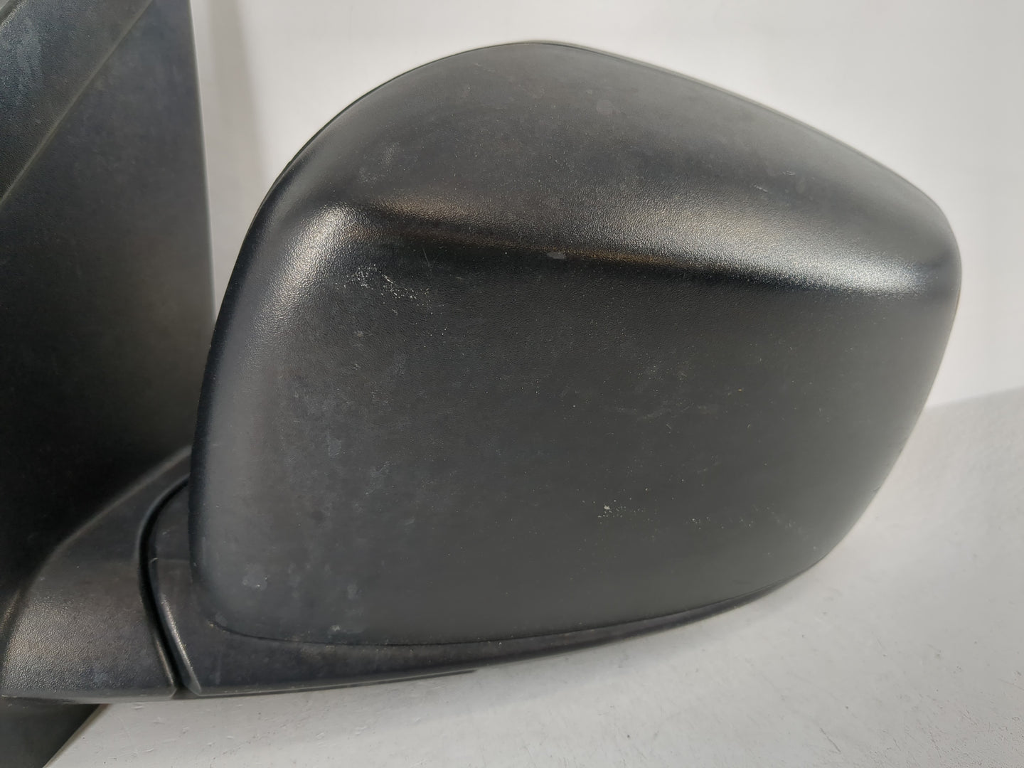 2016 Dodge Caravan Driver Side View Mirror - Left Door Mirror OEM Used - Oemusedautoparts1.com