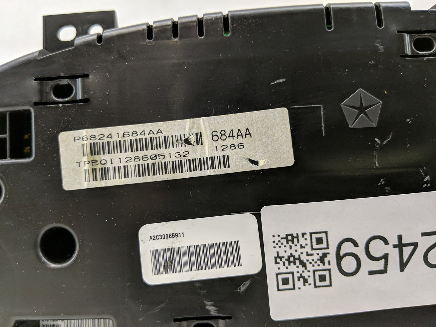 2016 Dodge Caravan Instrument Cluster Speedometer Gauges P/N:P68241684AA Fits Fits 2015 2017 2018 OEM Used Auto Parts - Oemu
