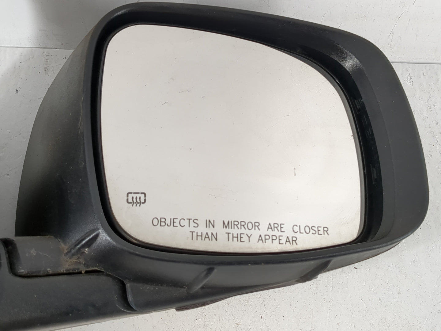 2016 Dodge Caravan Passenger Side View Mirror - Right Door Mirror OEM Used - Oemusedautoparts1.com