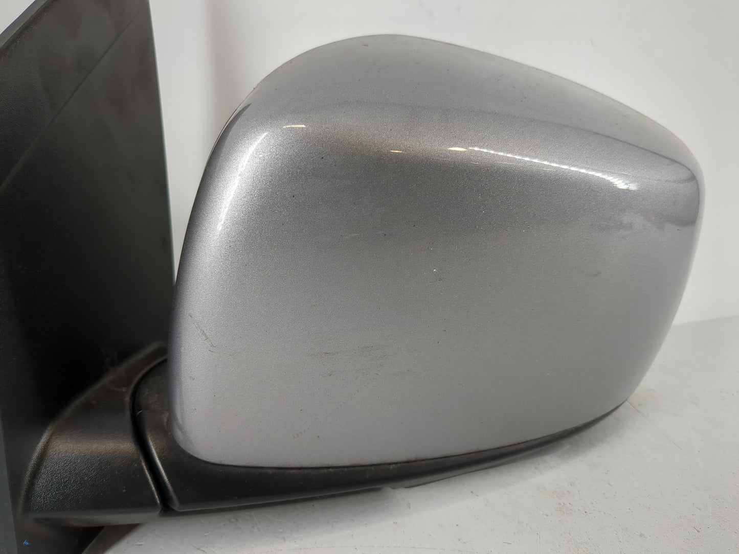 2016 Dodge Caravan Sun Visor Shade Replacement Driver Left Mirror Fits OEM Used Auto Parts - Oemusedautoparts1.com