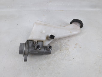 compare product Dodge Caravan Brake Master Cylinder 1208631