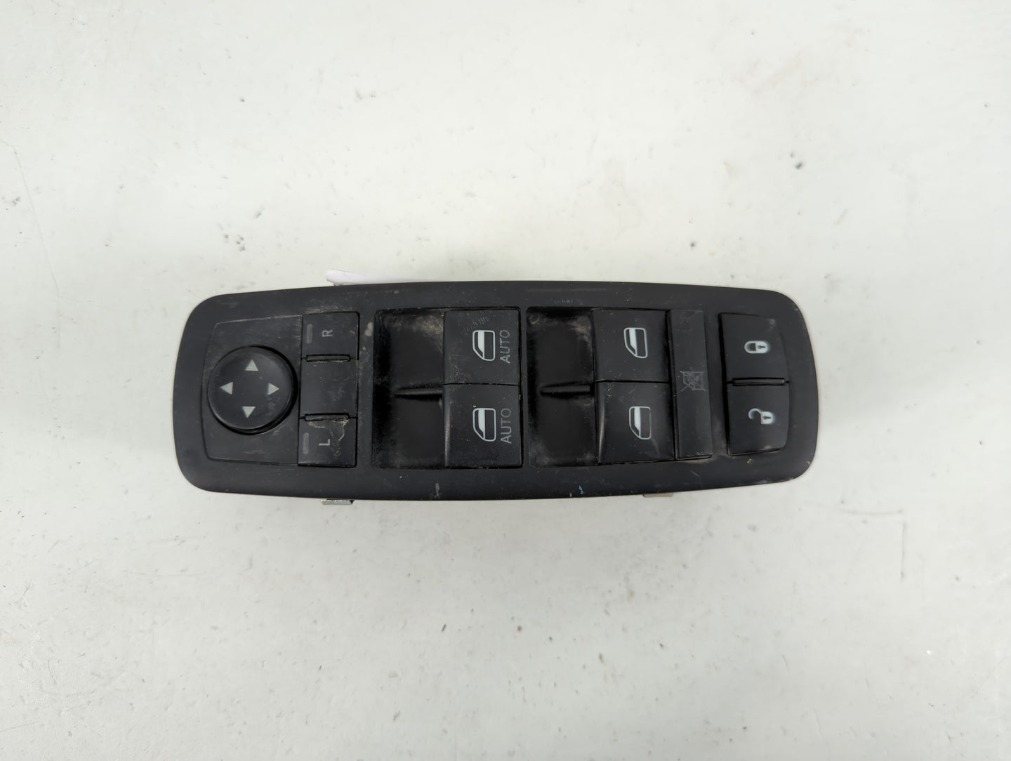 2016 Dodge Caravan Master Power Window Switch Replacement Driver Side Left P/N:10 0914 31 68110871AA Fits OEM Used Auto Part