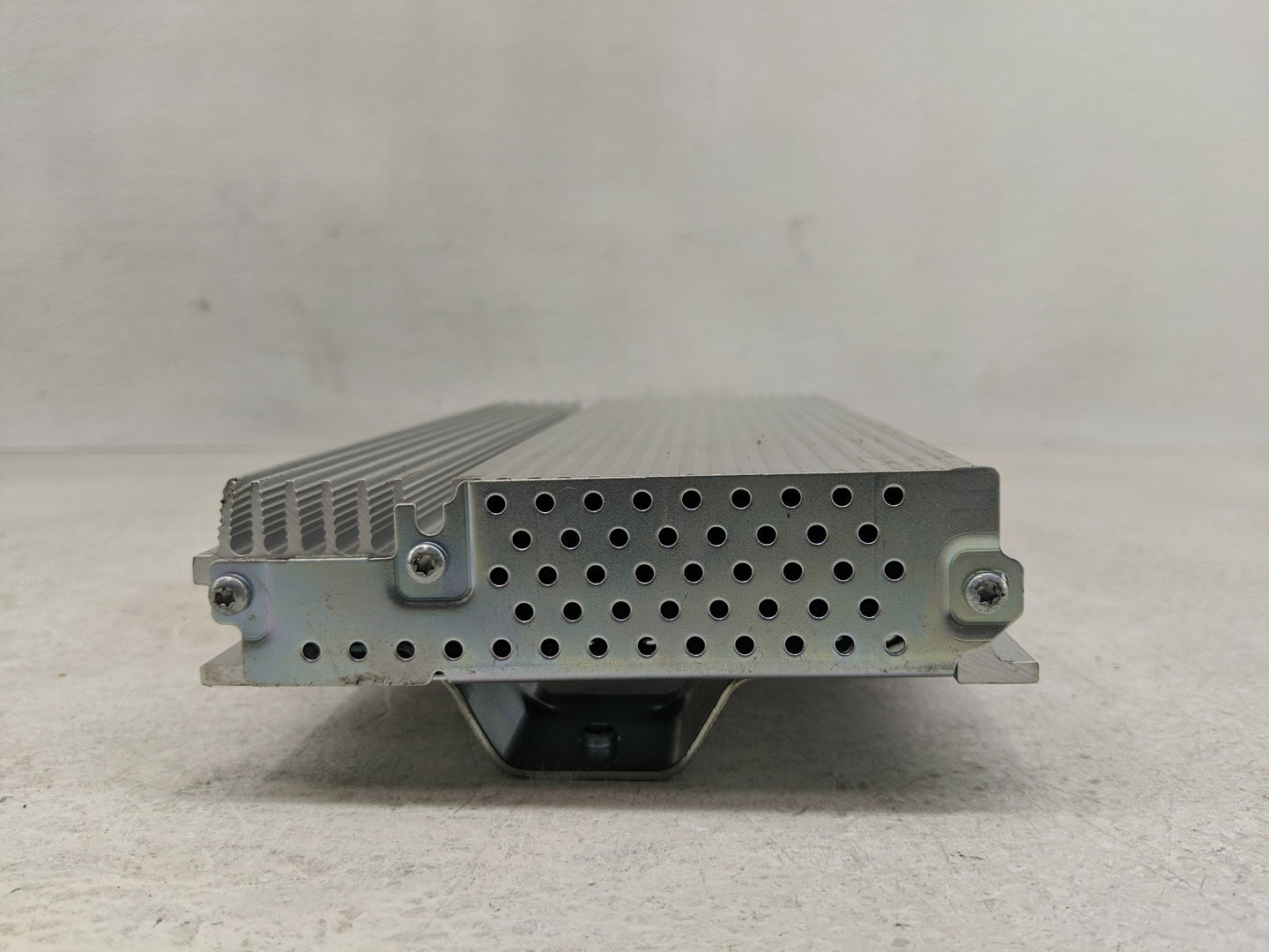 2016 Dodge Caravan Radio AM FM Cd Player Receiver Replacement P/N:05107086AI Fits OEM Used Auto Parts - Oemusedautoparts1.co