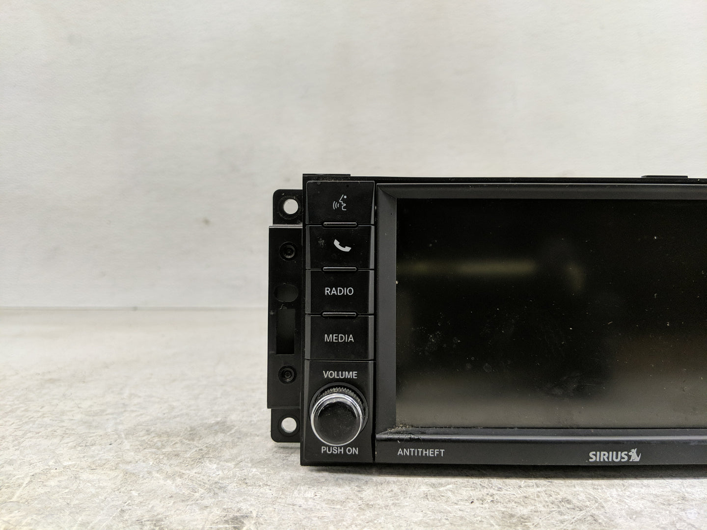 2016 Dodge Caravan Radio AM FM Cd Player Receiver Replacement P/N:P68282485AD 68282485AA Fits OEM Used Auto Parts - Oemuseda
