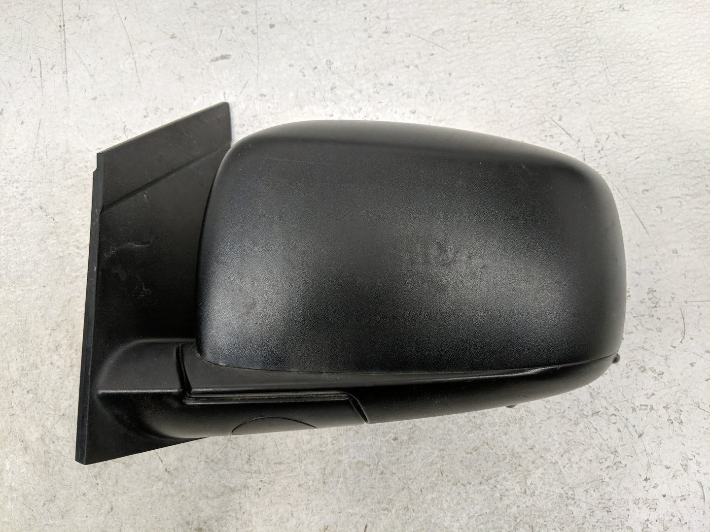 2016 Dodge Caravan Driver Side View Mirror - Left Door Mirror OEM Used - Oemusedautoparts1.com