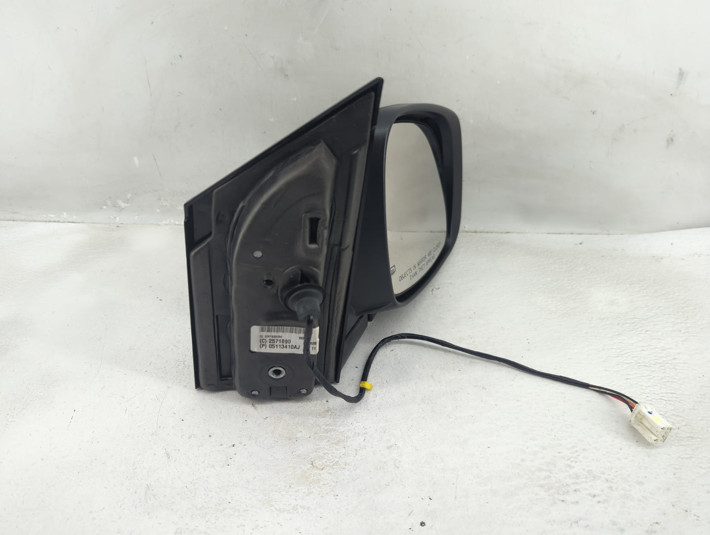 2016 Dodge Caravan Passenger Side View Mirror - Right Door Mirror OEM Used - Oemusedautoparts1.com