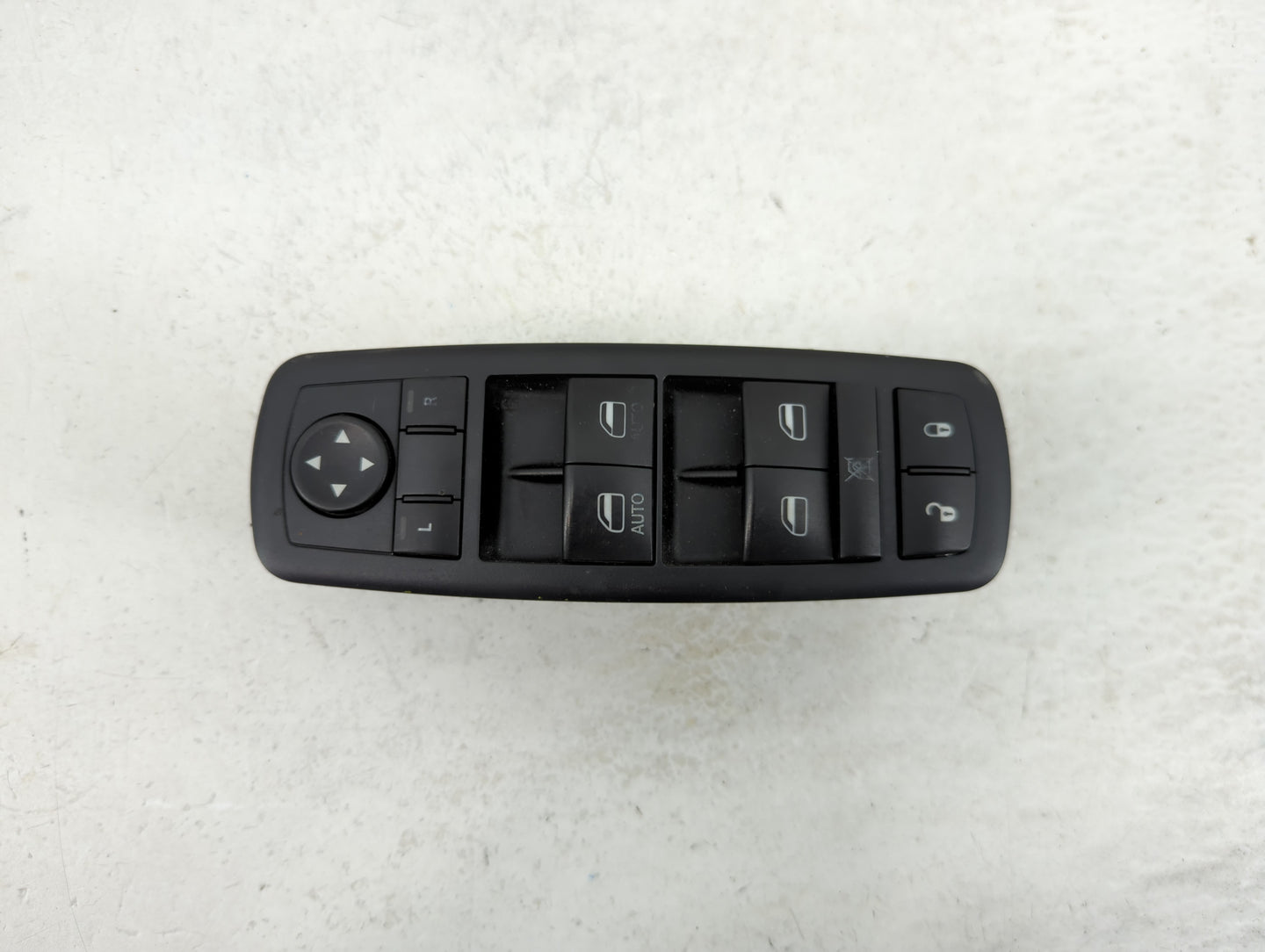 2016 Dodge Caravan Master Power Window Switch Replacement Driver Side Left P/N:68110871AA Fits OEM Used Auto Parts - Oemused