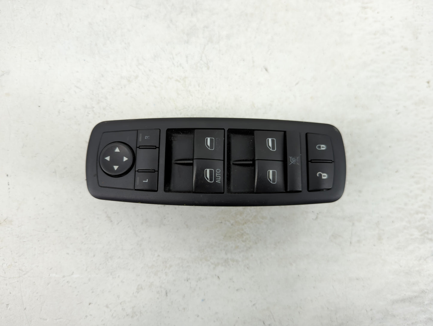 2016 Dodge Caravan Master Power Window Switch Replacement Driver Side Left P/N:68110871AA Fits OEM Used Auto Parts - Oemused