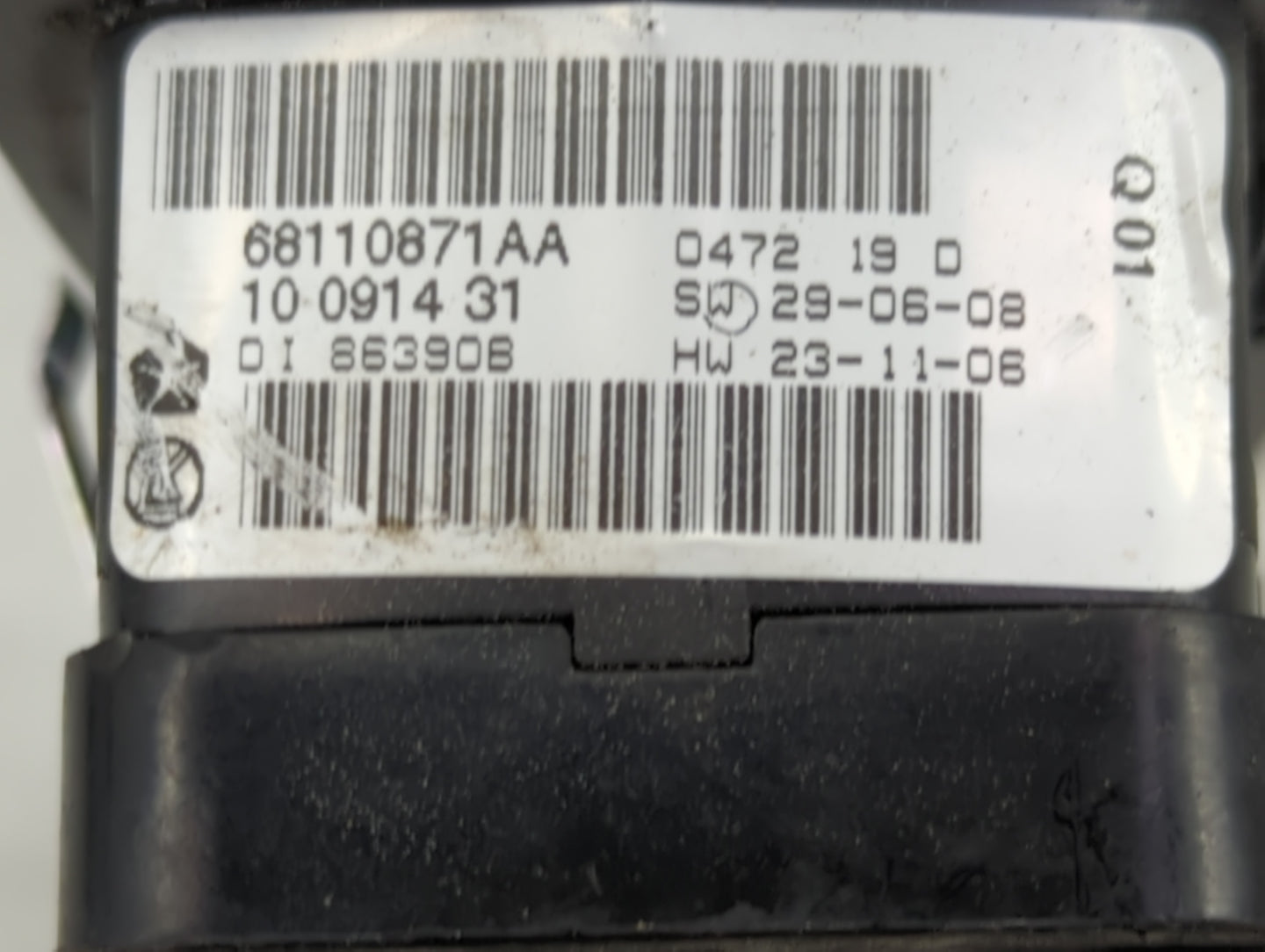 2016 Dodge Caravan Master Power Window Switch Replacement Driver Side Left P/N:68110871AA Fits OEM Used Auto Parts - Oemused
