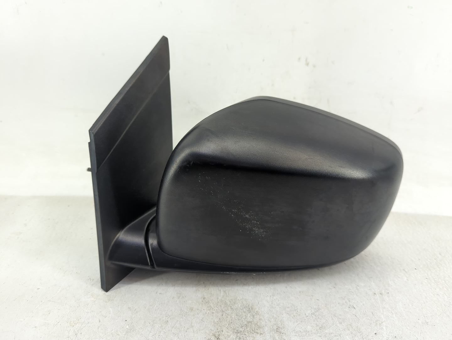 2016 Dodge Caravan Driver Side View Mirror - Left Door Mirror OEM Used - Oemusedautoparts1.com